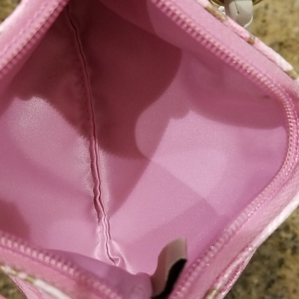 SOLD!!Coach Wristlet - 6x4.5 - Picture 9 of 9